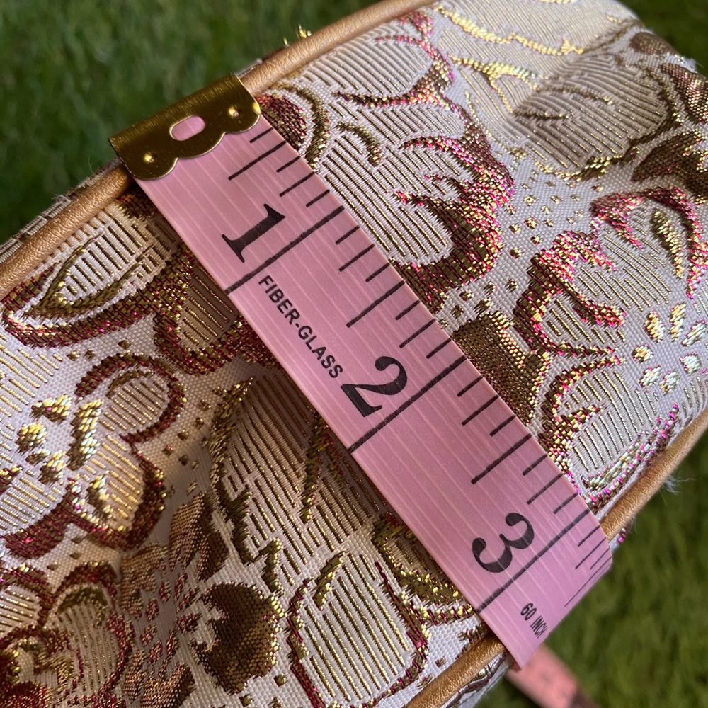 Floral Purse - Picture 14 of 14